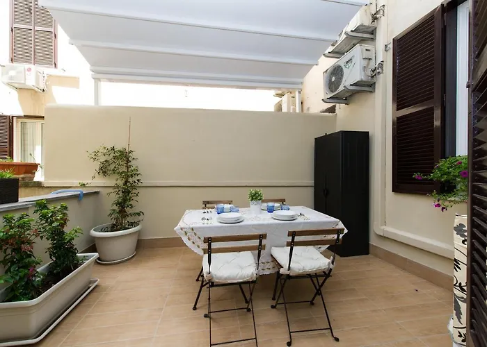 Rhoome Apartment